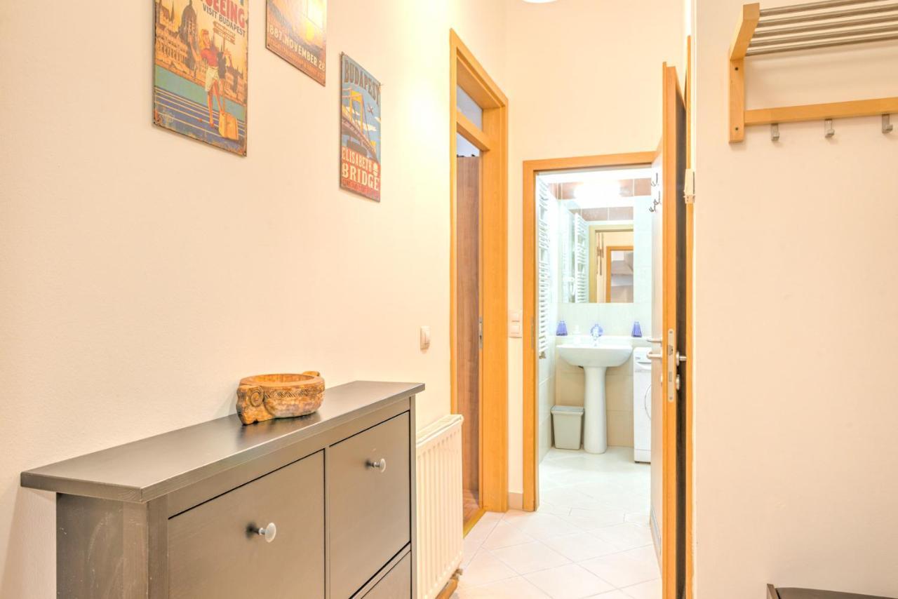 Central Capital Apartments Βουδαπέστη Εξωτερικό φωτογραφία