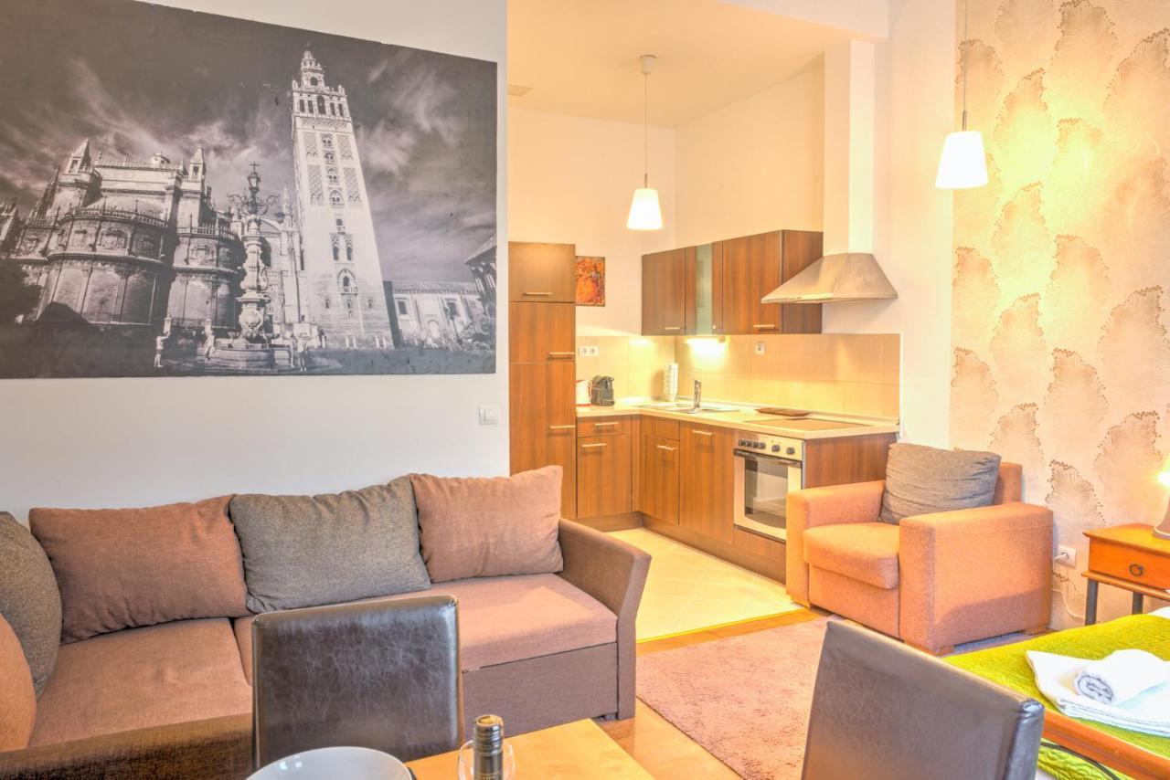 Central Capital Apartments Βουδαπέστη Εξωτερικό φωτογραφία