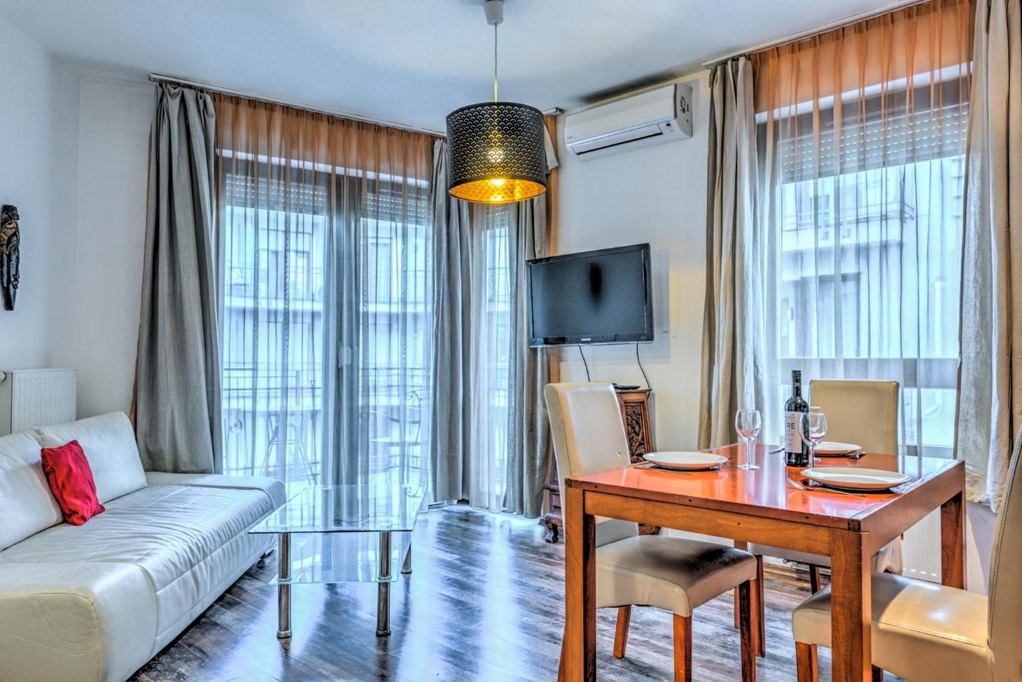 Central Capital Apartments Βουδαπέστη Εξωτερικό φωτογραφία